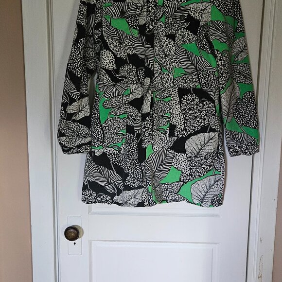 FARM Rio Black and Green Leaf Print Jumpsuit - Picture 2 of 3